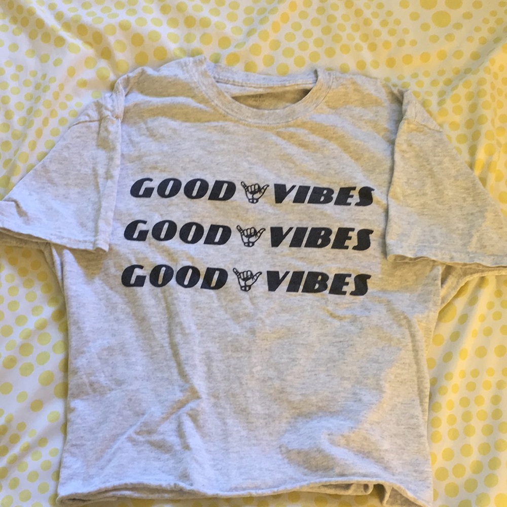 Good vibes T-shirt crop top